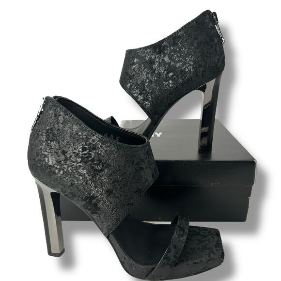 NEW DKNY Stiletto Heels Size 9.5 Leather Black Square Toe High Heel NWT - Picture 1 of 14